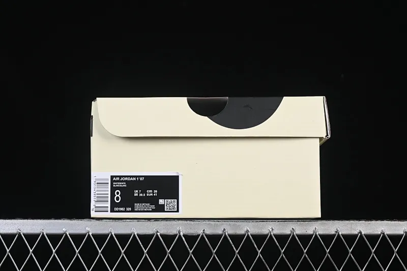 All categories Nk Air Force 1 Air Force series Nk Air Force 1 Low Air Force low top Nike Air Force 1'07 Low joint beige denim hook Air Force 1 low top casual sneakers DD1982-320